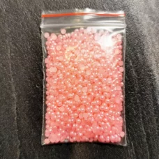 Бульонки ярко-розовые 2 мм для слайма в упаковке 10 гр