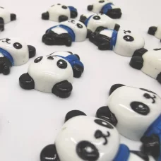 Шармик мишка панда с синим шарфом для слаймов